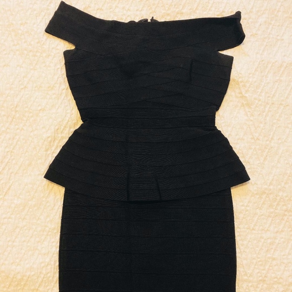 AUTHENTIC HERVE LEGER Off the Shoulder Mini Dress - Picture 1 of 4